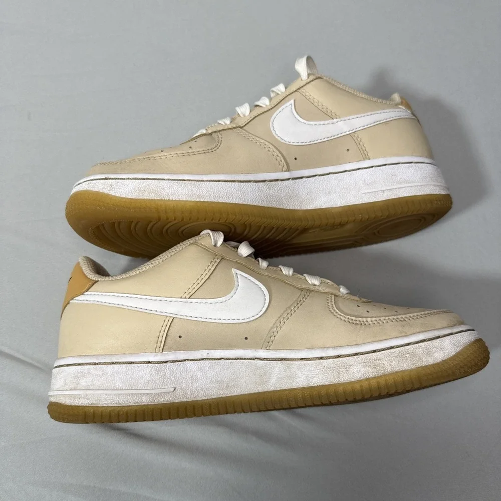 Nike Air Force 1 Low Big Kids FZ1615 Sanddrift Twine White Flowers 4.5Y‎